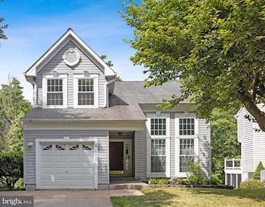 9516 Twilight Ct Columbia, MD 21046