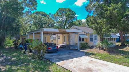 288 Bayshore Dr Palm Harbor, FL 34683