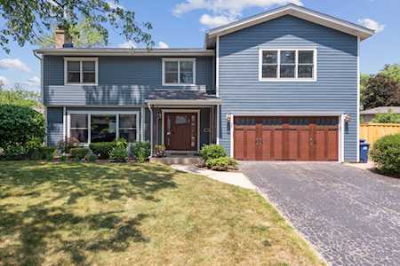 58 Larkdale Rd Deerfield, IL 60015