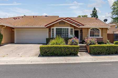 9333 Framington Way Elk Grove, CA 95758