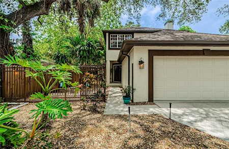 2821 W Bay Ave Tampa, FL 33611