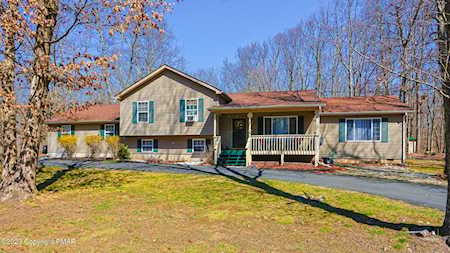 179 Timber Hill Rd Henryville, PA 18332