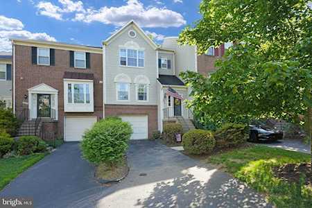 5617 Belleau Woods Ln Alexandria, VA 22315