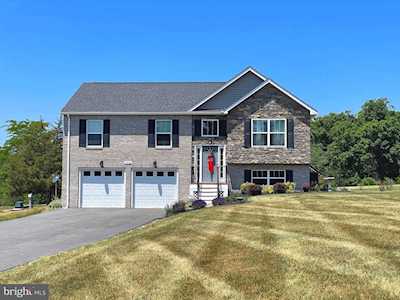 103 Santa Maria Dr Clear Brook, VA 22624