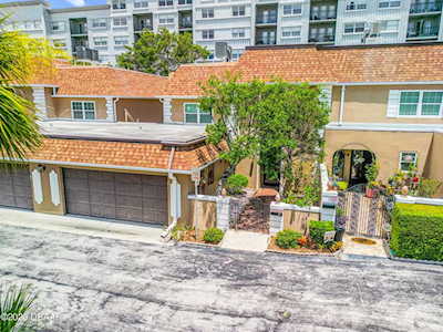 525 Halifax Avenue #40 Daytona Beach, FL 32118