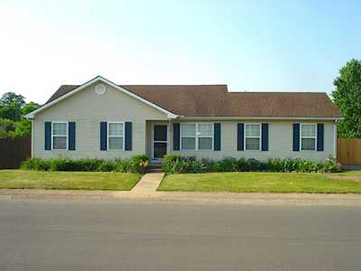 127 Secretariat St Georgetown, KY 40324