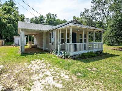 16131 Umatilla PLACE Umatilla, FL 32784