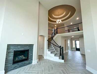 2406 Skywalk LN Spicewood, TX 78669