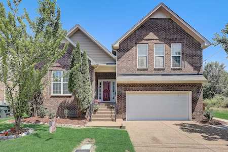 8220 Tapoco Ln Brentwood, TN 37027