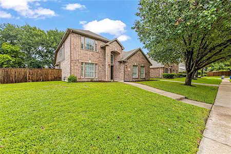 1415 Edgemont Drive Sachse, TX 75048