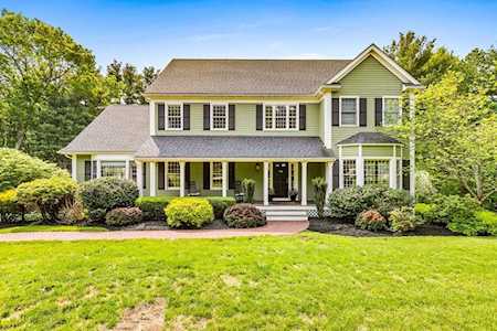 70 Flint Locke Lane Medfield, MA 02052