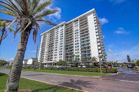 400 Island WAY #706 Clearwater, FL 33767