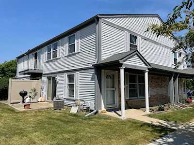 617 Shaw Ct #617 Schaumburg, IL 60194