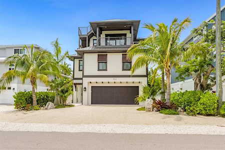 722 Holly Rd Anna Maria, FL 34216