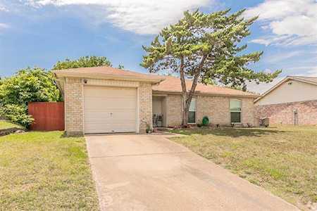 804 Reveille Road Fort Worth, TX 76108