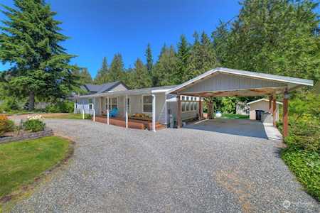 21382 Jefferson Beach Rd NE Kingston, WA 98346
