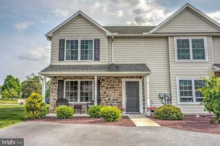 122 Redstone Dr Denver, PA 17517