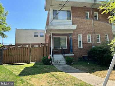 639 Kensington Place NE Washington, DC 20011
