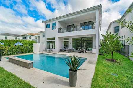 8988 Dulcetto Court Boca Raton, FL 33496