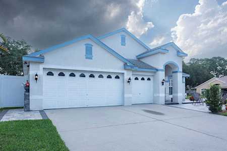 3090 Oakbrook CIRCLE Clearwater, FL 33759