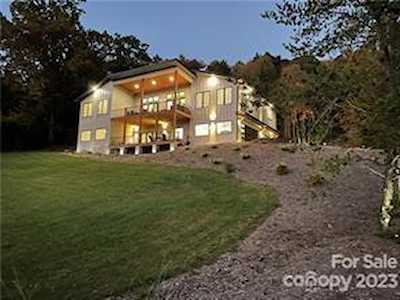 210 Bridgeman Dr Asheville, NC 28803