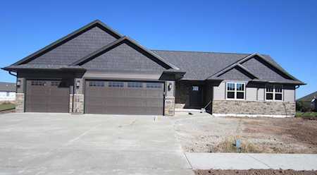 2218 Rowling Rd De Pere, Village of Hobart, WI 54115