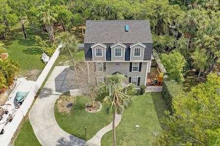 103 17th St E Bradenton, FL 34208