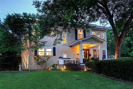 2263 5th Avenue Fort Worth, TX 76110