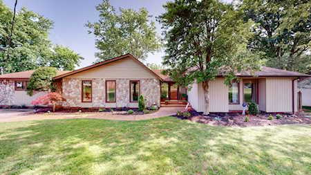 140 Allen Dr Hendersonville, TN 37075