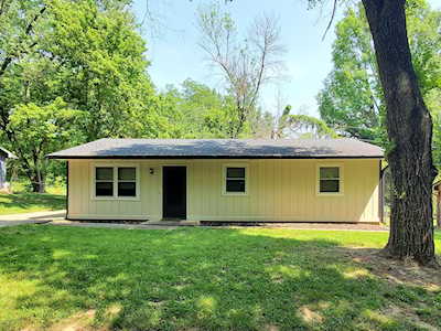 3705 W Timber View DR Columbia, MO 65203