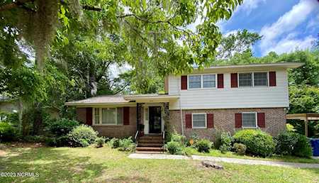 508 Barclay Hills Drive Wilmington, NC 28405
