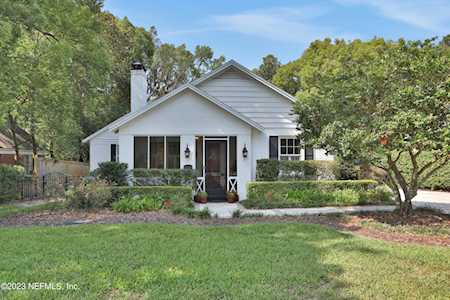 1314 Morvenwood RD Jacksonville, FL 32207
