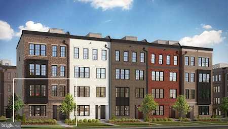 22102 Midmoore Dr Ashburn, VA 20148