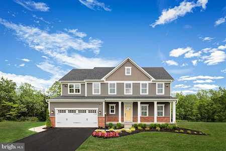 3212 Vanessa Dr Harrisburg, PA 17112