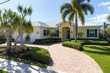 712 Sandpiper Way North Palm Beach, FL 33408