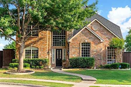 15665 Ridgewood Drive Frisco, TX 75035