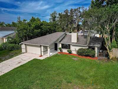 2264 Matthew CIRCLE Deltona, FL 32738