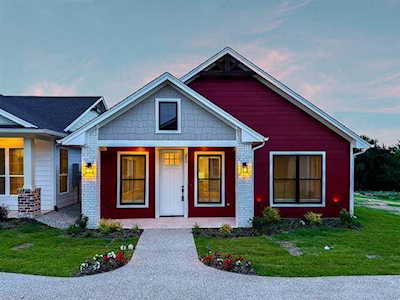 320 Woodside Trail Waxahachie, TX 75165