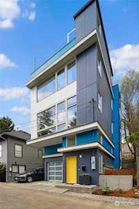 2612 E Denny Way Seattle, WA 98122