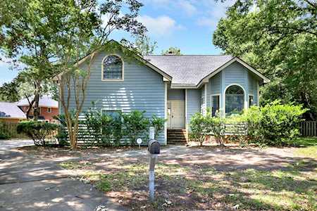 649 Spinner Circle Mount Pleasant, SC 29464