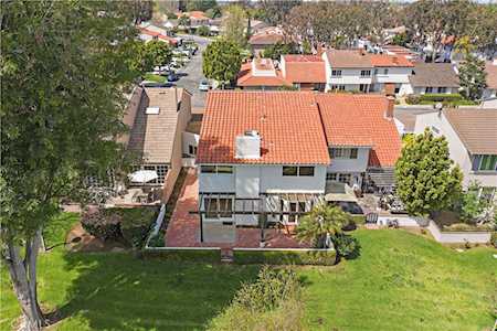 427 Vista Suerte Newport Beach, CA 92660