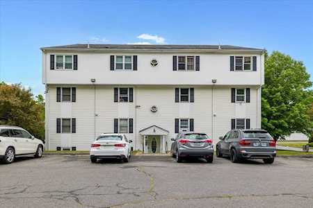 46 Gibbs St #1D Worcester, MA 01607