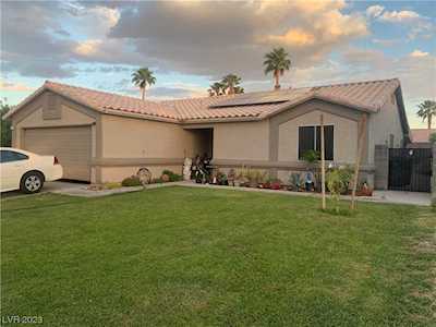 717 Carlos Julio Ave North Las Vegas, NV 89031