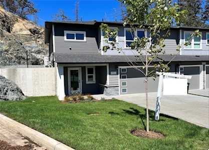 1961 West Park Lane View Royal, BC V9B 3R9