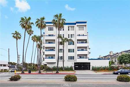 200 Catalina #403 Redondo Beach, CA 90277