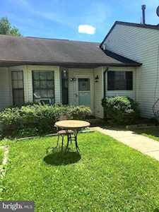 12 Heywood Ln Sicklerville, NJ 08081