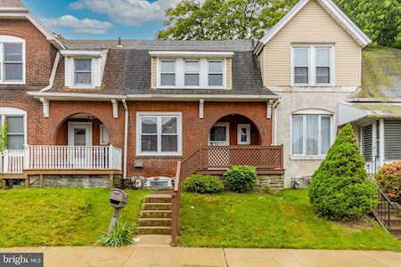 9 Spruce St Marcus Hook, PA 19061