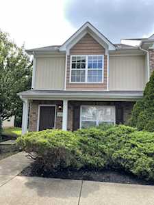 2012 Victory Gallop Ln Murfreesboro, TN 37128