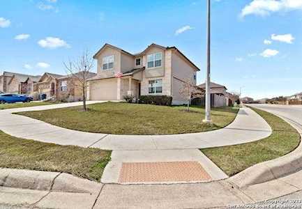 12377 Erstein VLY Schertz, TX 78154