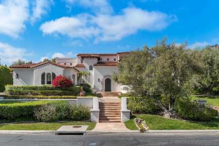 18325 Calle La Serra Rancho Santa Fe, CA 92091